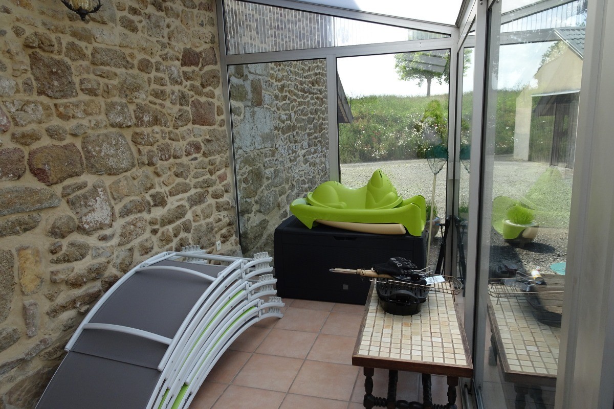 jeux et transat vous attendent dans la véranda