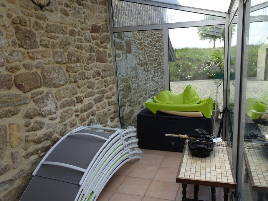 jeux et transat vous attendent dans la véranda