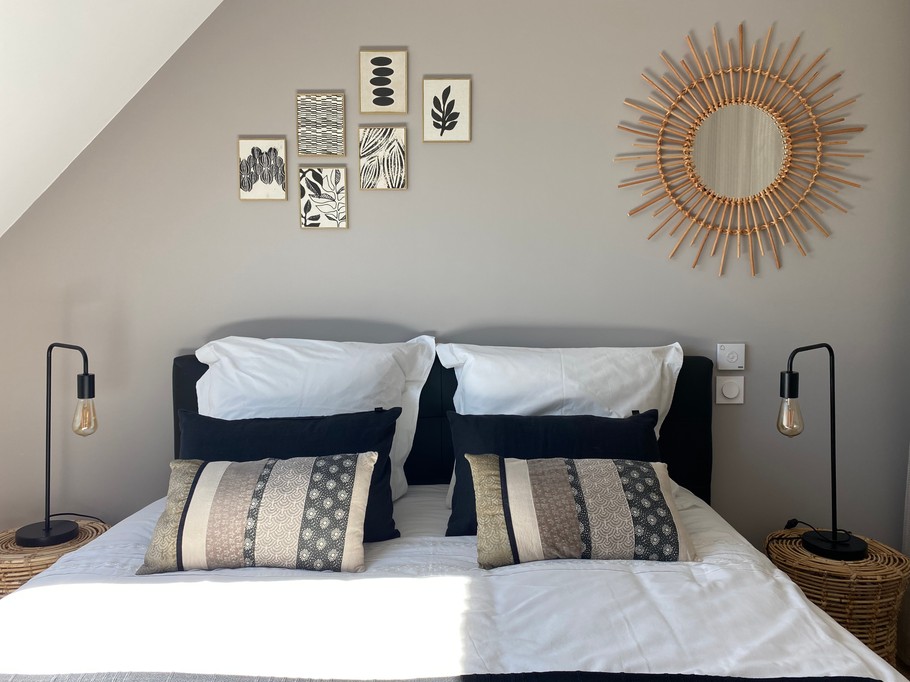 Chambre 1 étage avec TV