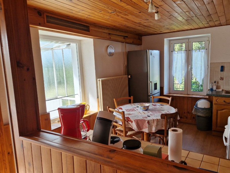 Cuisine équipée - Gîte Vosgien Chez Capucine et Mirabelle à BELLEFONTAINE 88