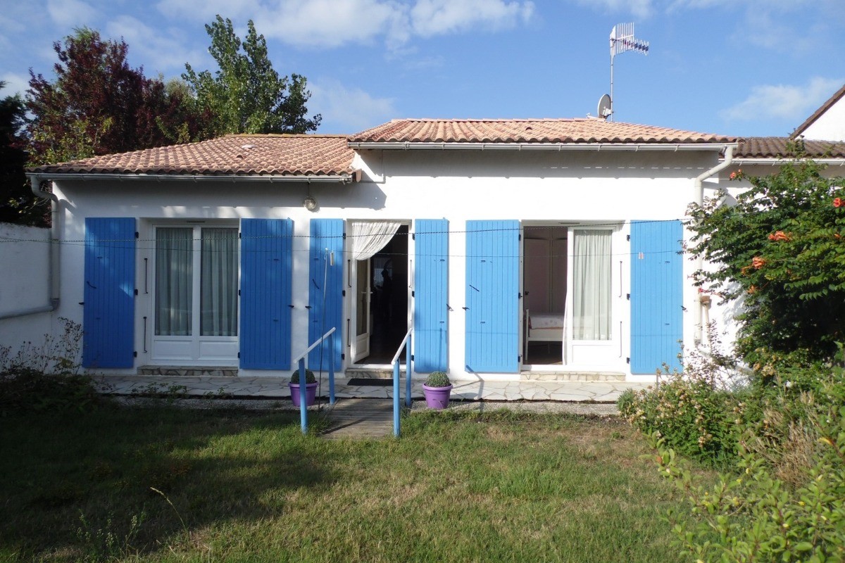 Façade