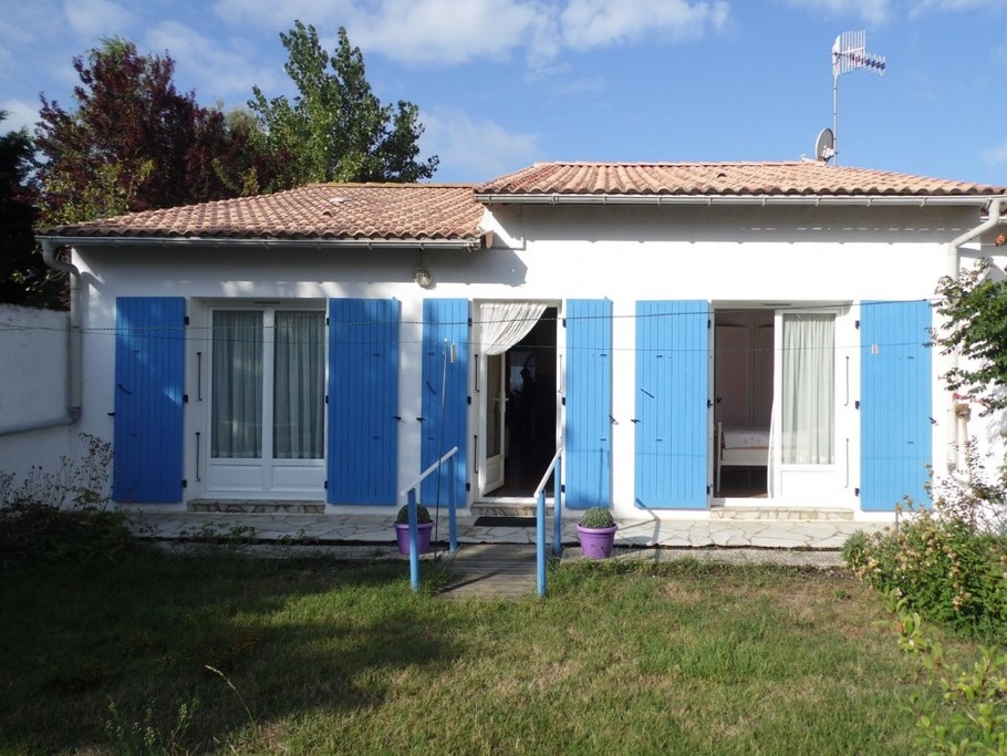 Façade