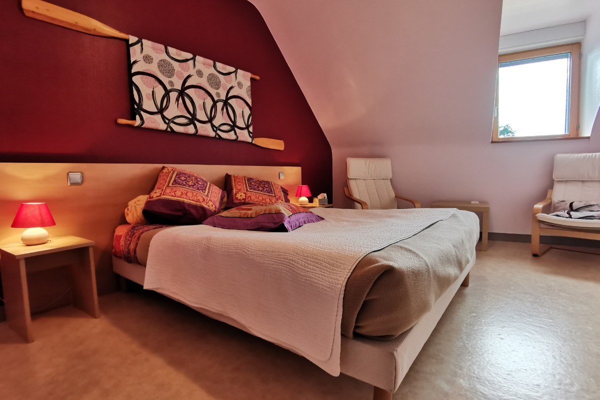 Chambre avec lit 160