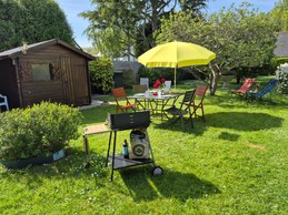 Enclosed garden