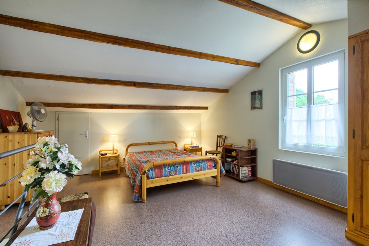 Suy Broye - la chambre, lit principal