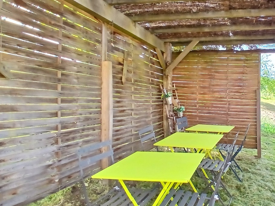 The Sensation Nature holiday cottage: The covered terrace