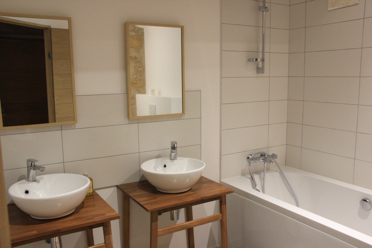 La salle de bain de la chambre familiale