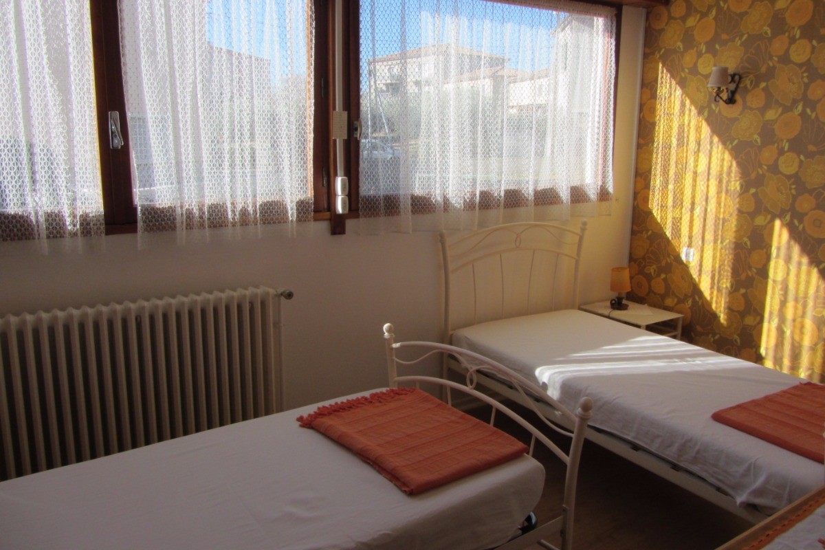 Chambre 2 lits jumeaux en 90 cm