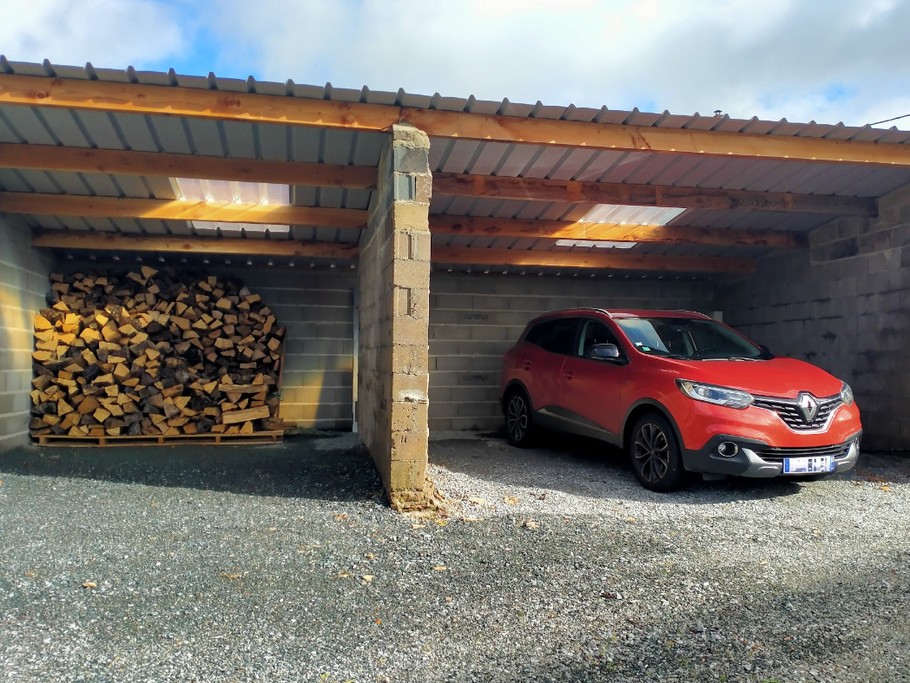 garage pour 2 voitures ou remorque