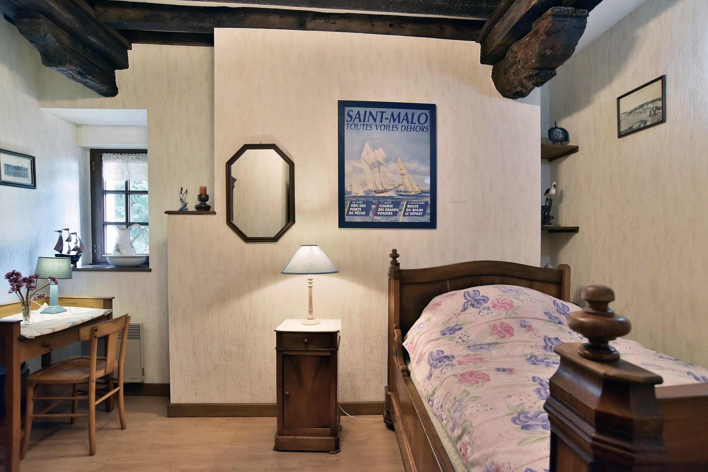 La chambre 3-4 (lit 120x190cm) avec salle d'eau communicante