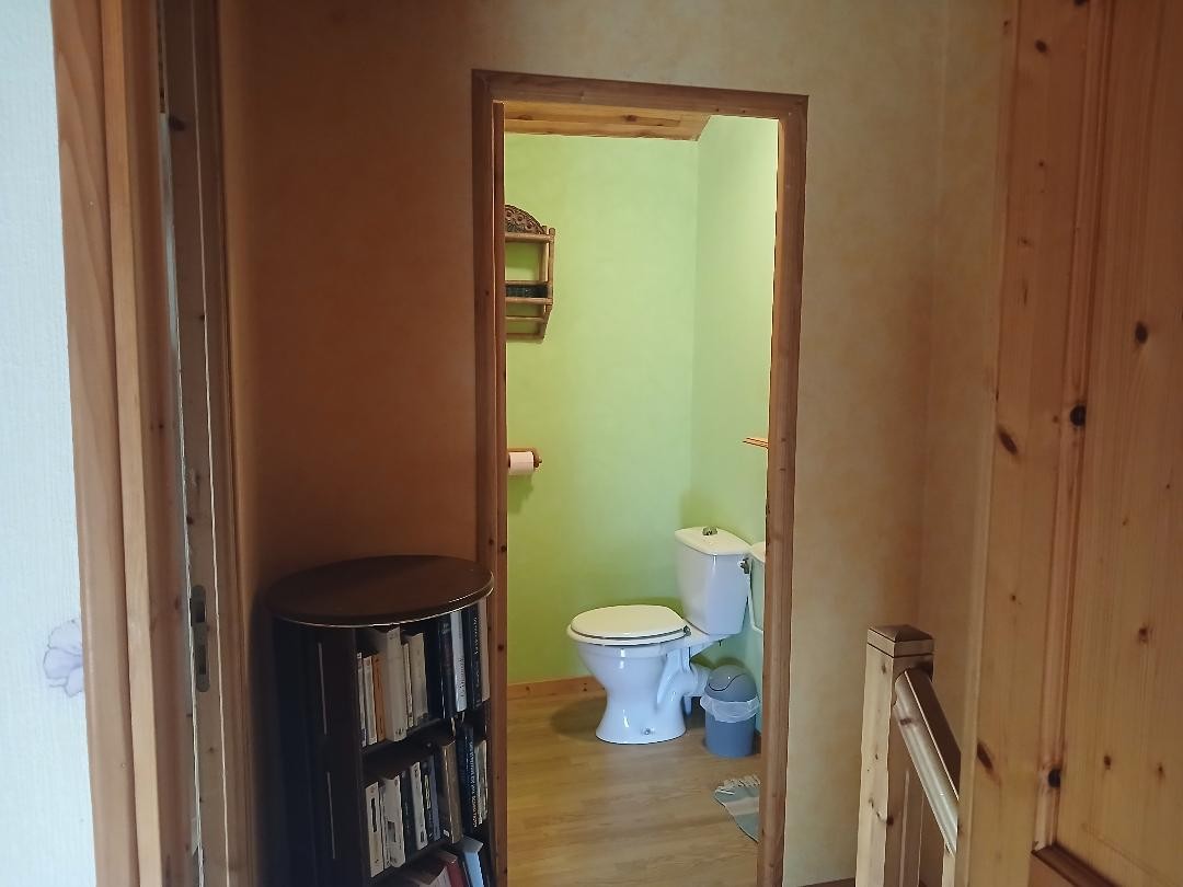 Palier étage et wc