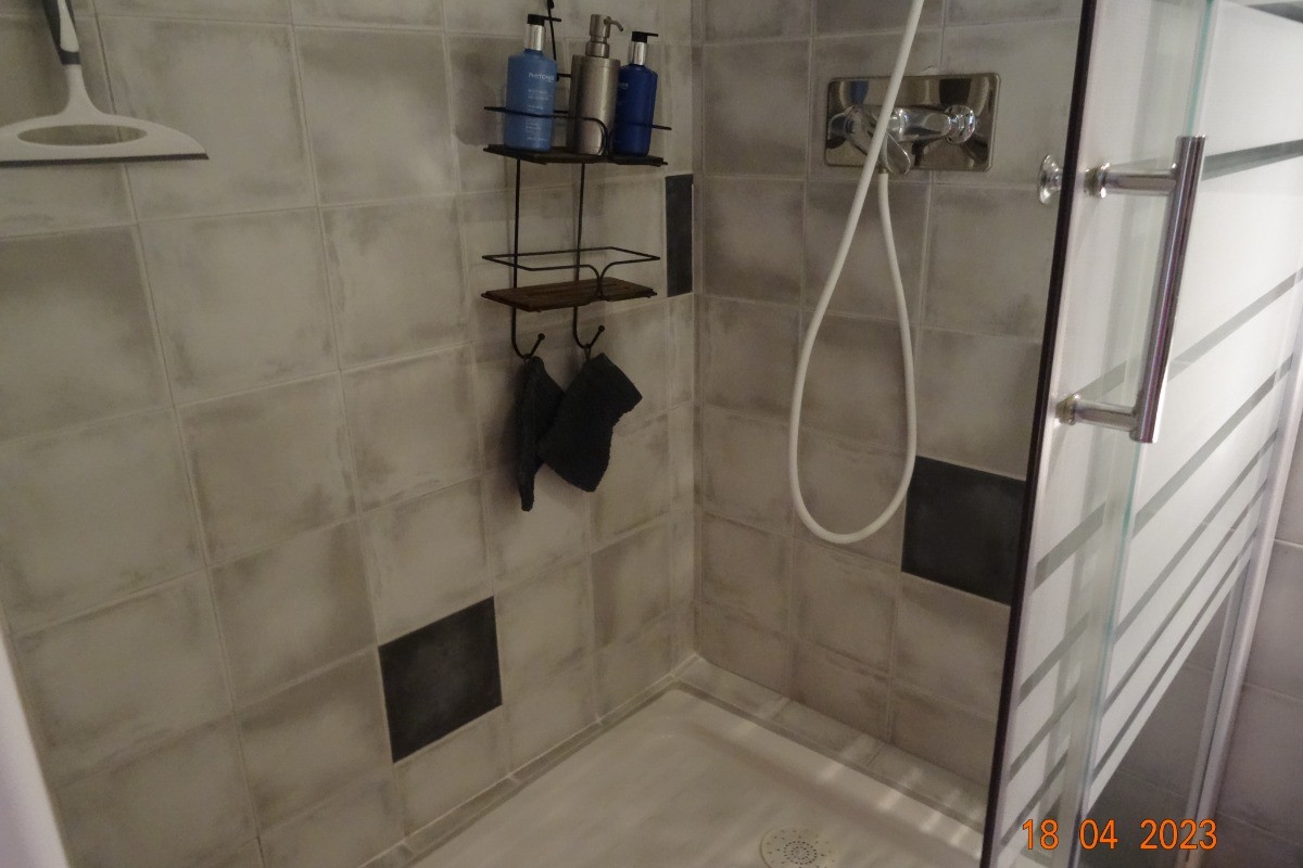 Douche spacieuse