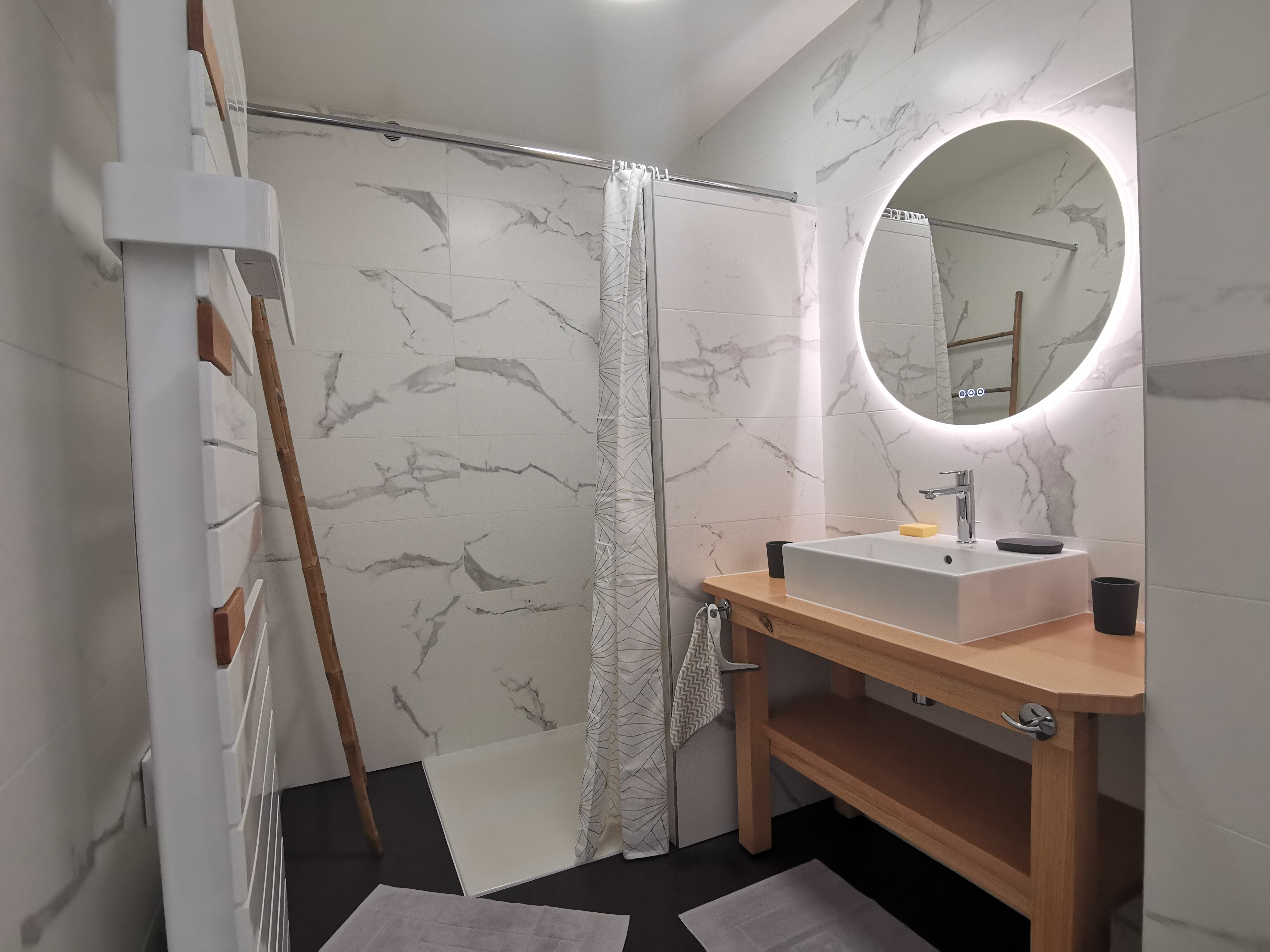 Photo n° 17 de la location