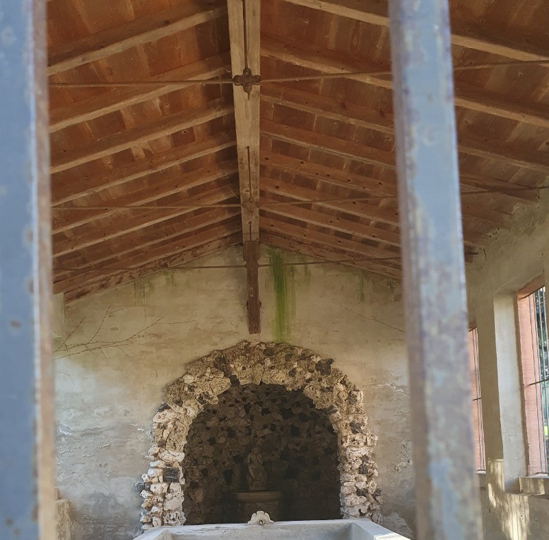 Bains du chateau de la Reynerie