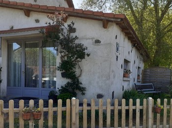 Gîte "Pic de Cluzel" : The terrace