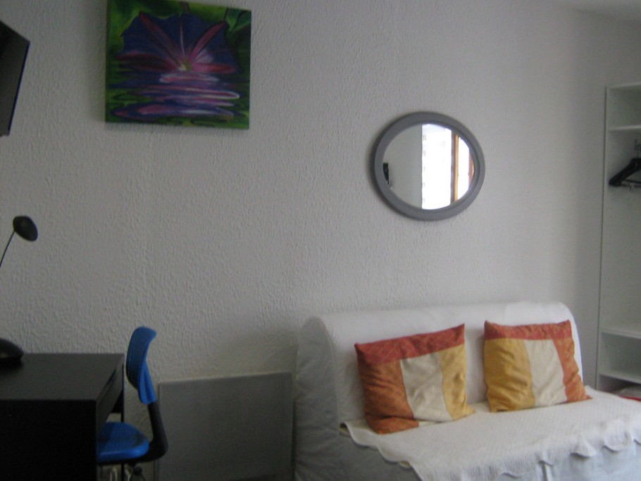 BZ +bureau  + télé