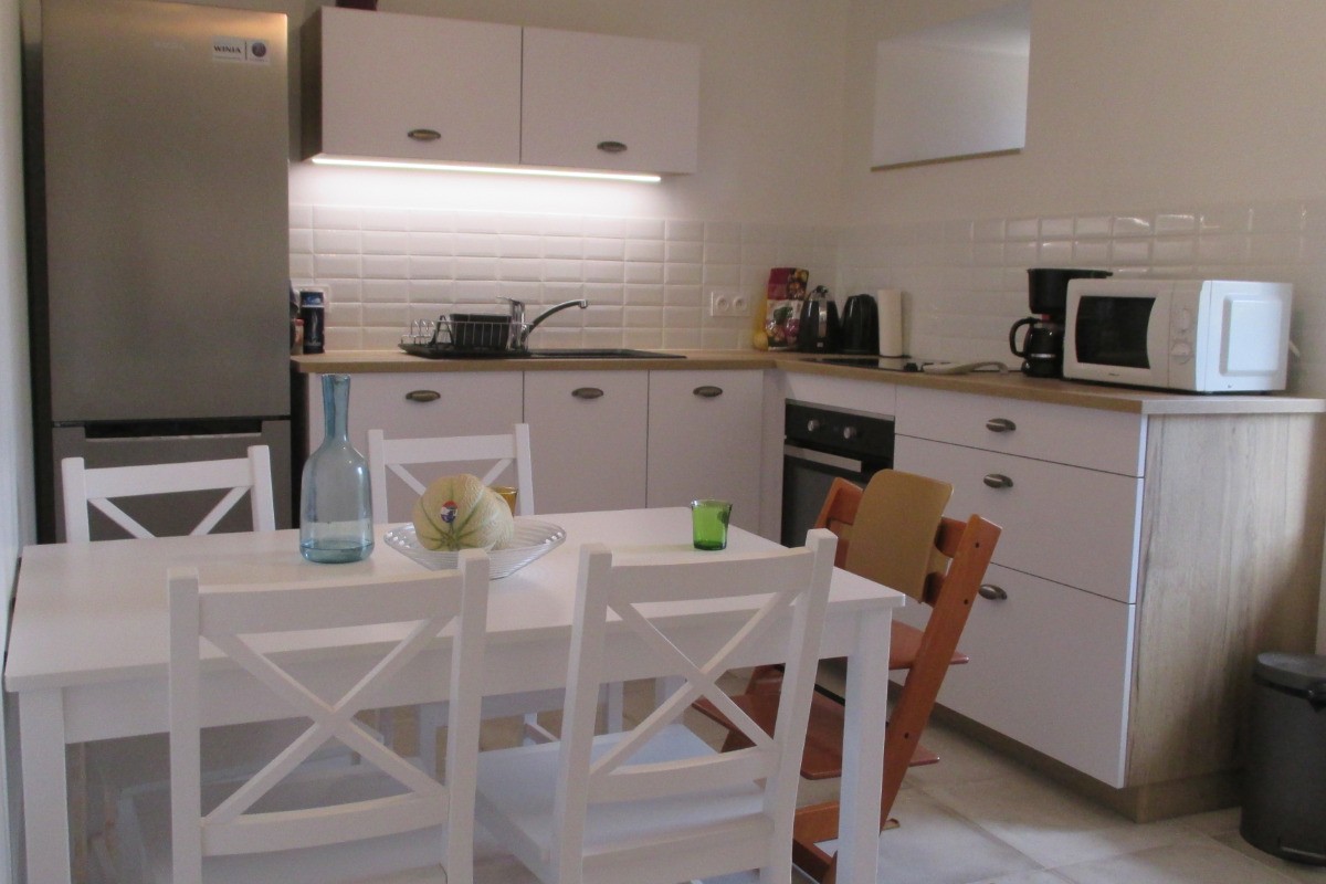DERRIEN, location Clévacances Paimpol, espace cuisine