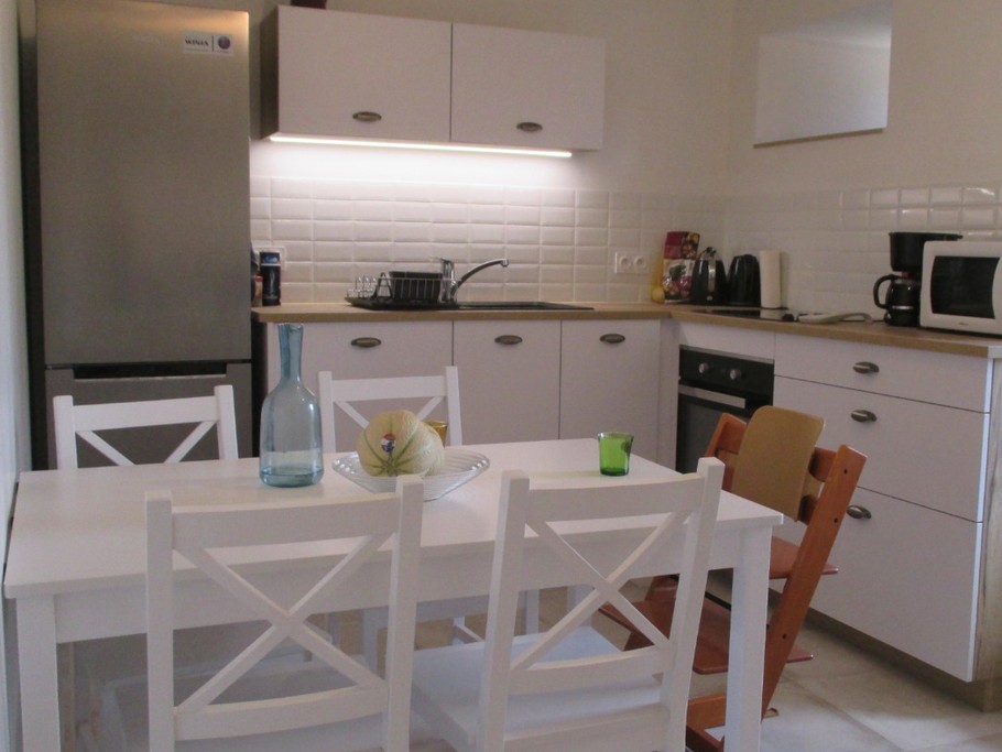 DERRIEN, location Clévacances Paimpol, espace cuisine