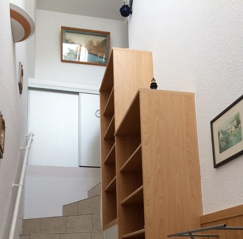 Escalier privé vers appartement