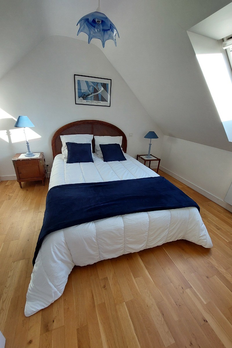 Chambre avec lit de 140