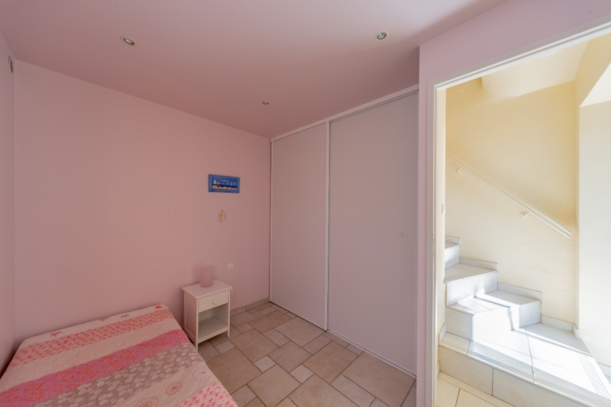 Chambre 1 personne rez de chaussée