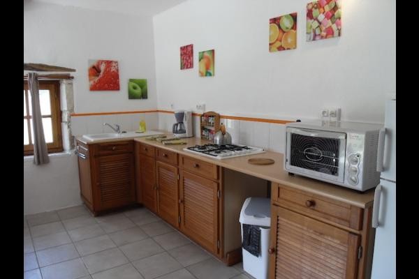 La cuisine équipée du Gîte Tom - Tarn et Garonne - Sud Ouest France