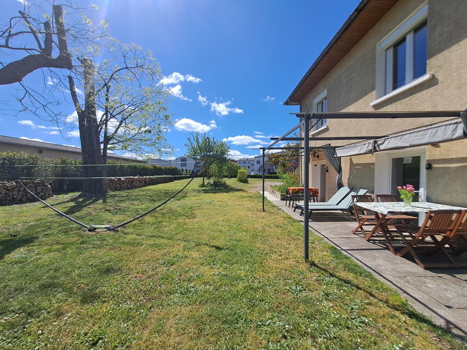 Garden in front of the Gîtes entrance