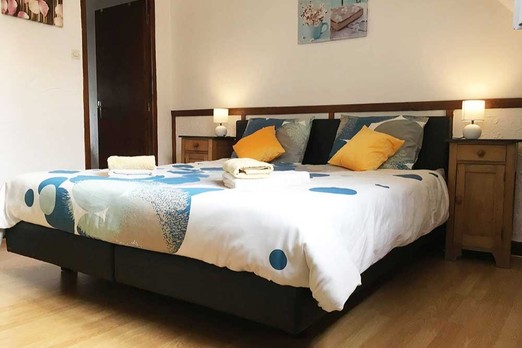 Bedroom with king-size bed
