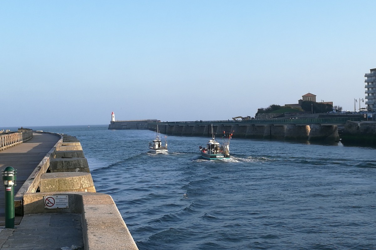 Chenal à 100 m
