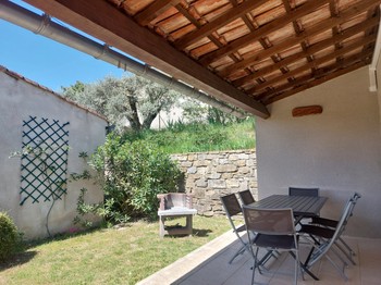 Le jardin clôturé