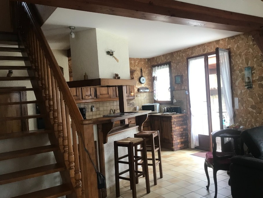 La Cuisine " La QUICHNOUNIERE " avec un jardin clos sur l'ile d'Oléron pour 6 personnes en Charente maritime