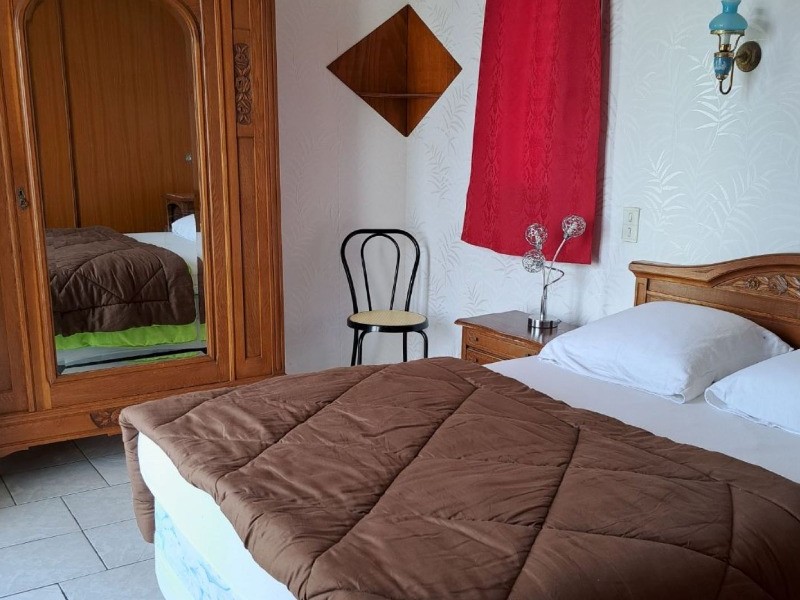 Maison familiale pour 6 personnes, avec jardin clos et garage, proche de la plage à pieds, St Denis d'Oléron, ile d'Oléron, en Charente maritime