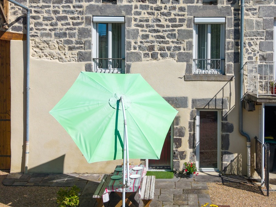 La Demeure d'Esli, Davayat : La Terrasse