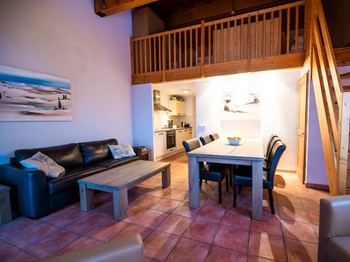 Du salon accès à la chambre