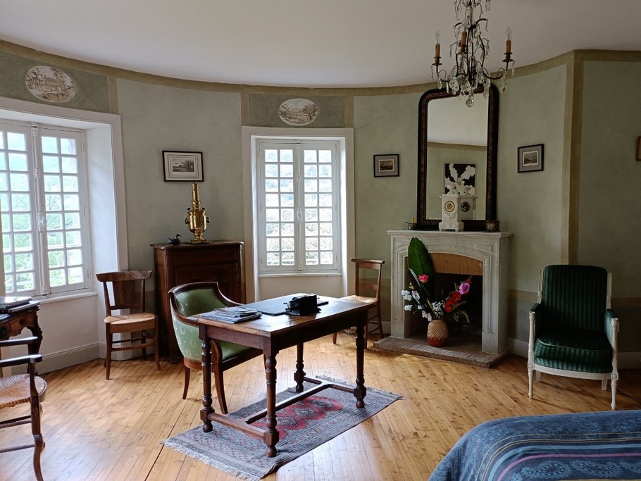 suite de la tour