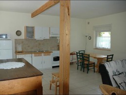Chez Mimi, Location, appartement duplex - Mme BLONDEAU - Ploubalay - Séjour / Cuisine