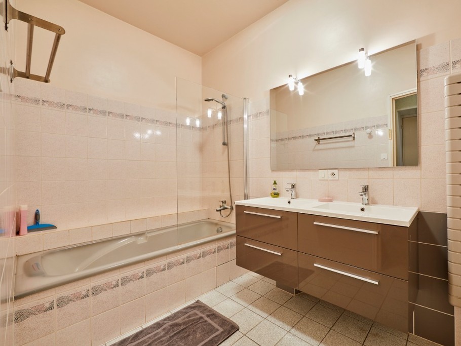 Salle de bains rez de chaussée