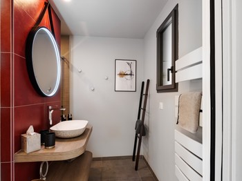 Fire bedroom shower room