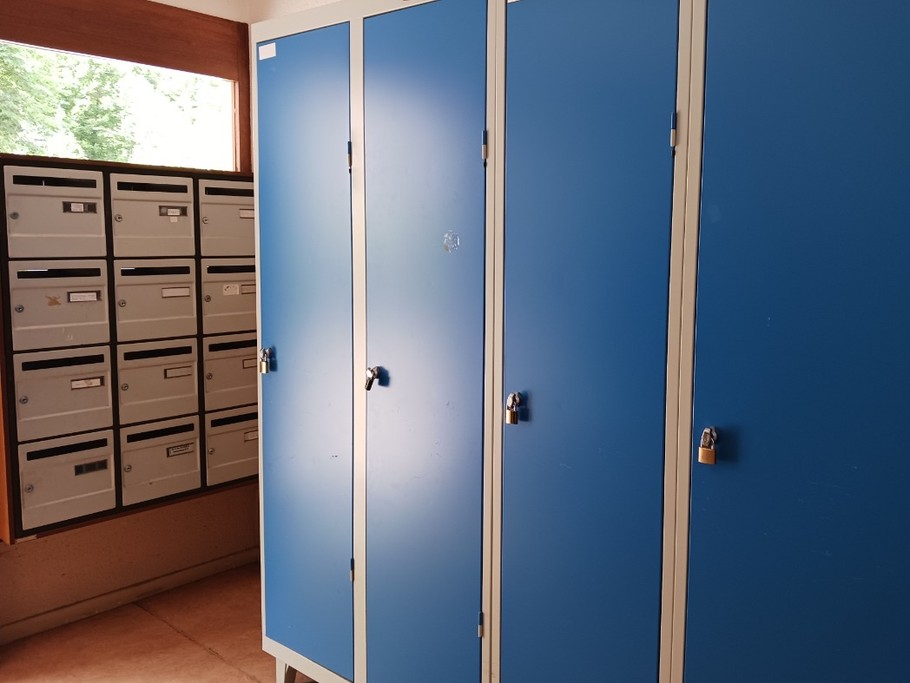 Casier à ski au rez-de-chaussée