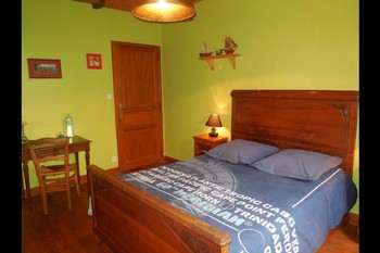 chambre CHAMBRE DHOTES LE BATEAU HAUTE-VIENNE