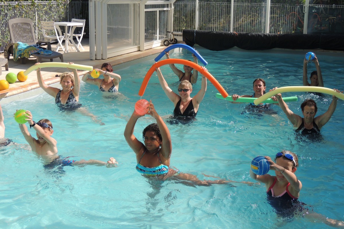 Aquagym Village de Gîtes Les Collines d'Eyvigues 24580 Salignac Eyvigues Clévacances