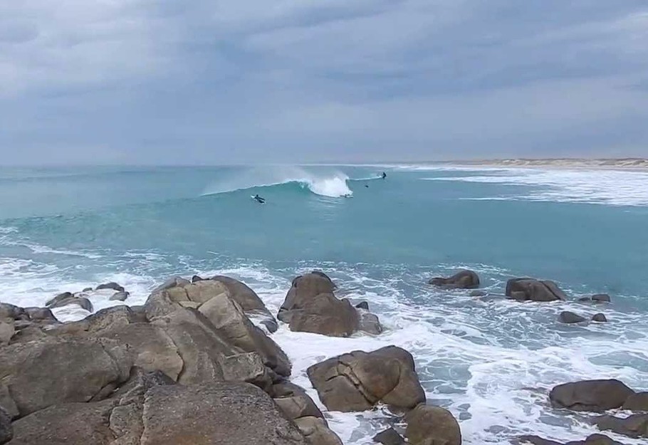 Spot de surf à la Torche