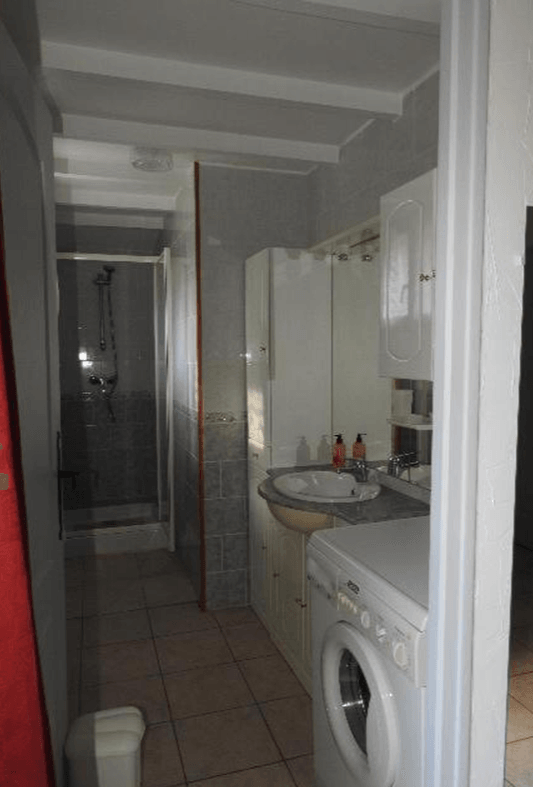 Gite Rubis - Salle d'eau - Lave-Linge