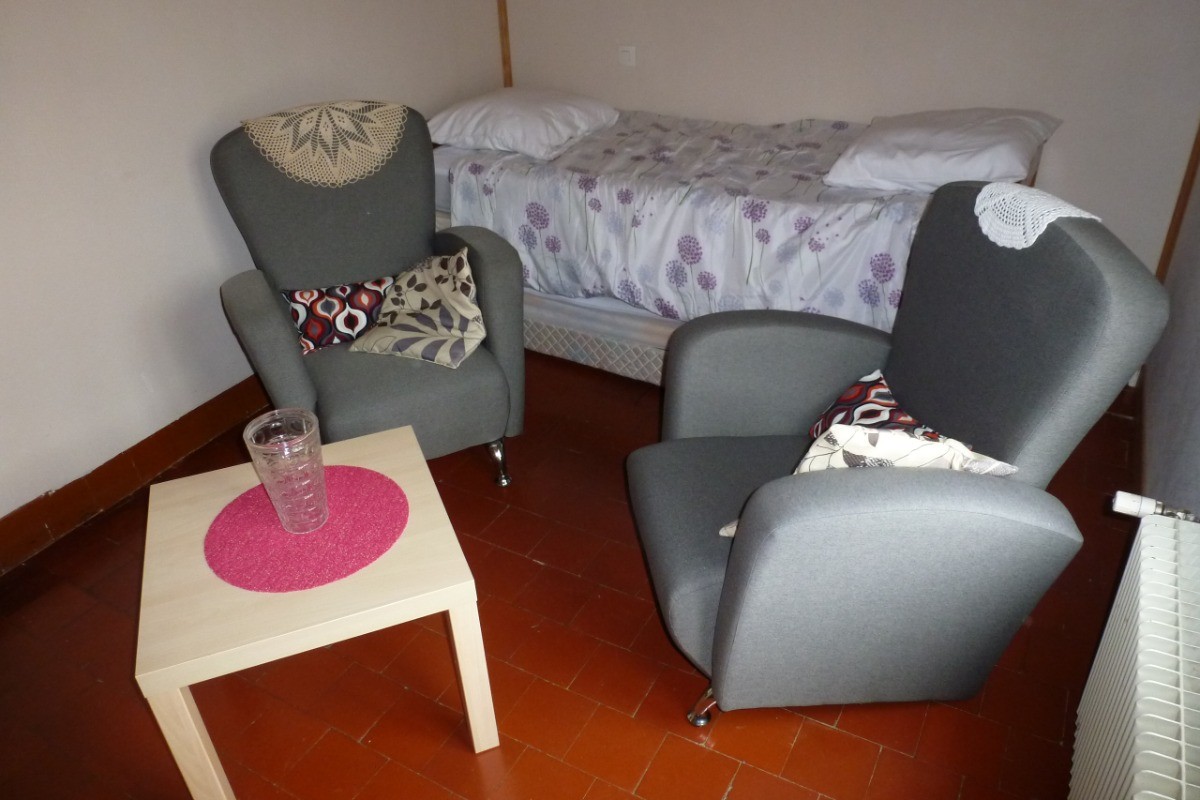 Espace_Salon_Avec_Lit_Gigogne