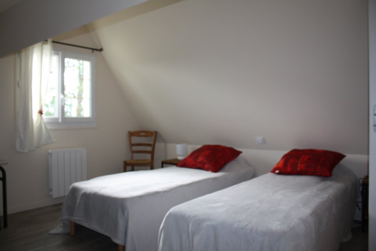 Chambre 2 haut.