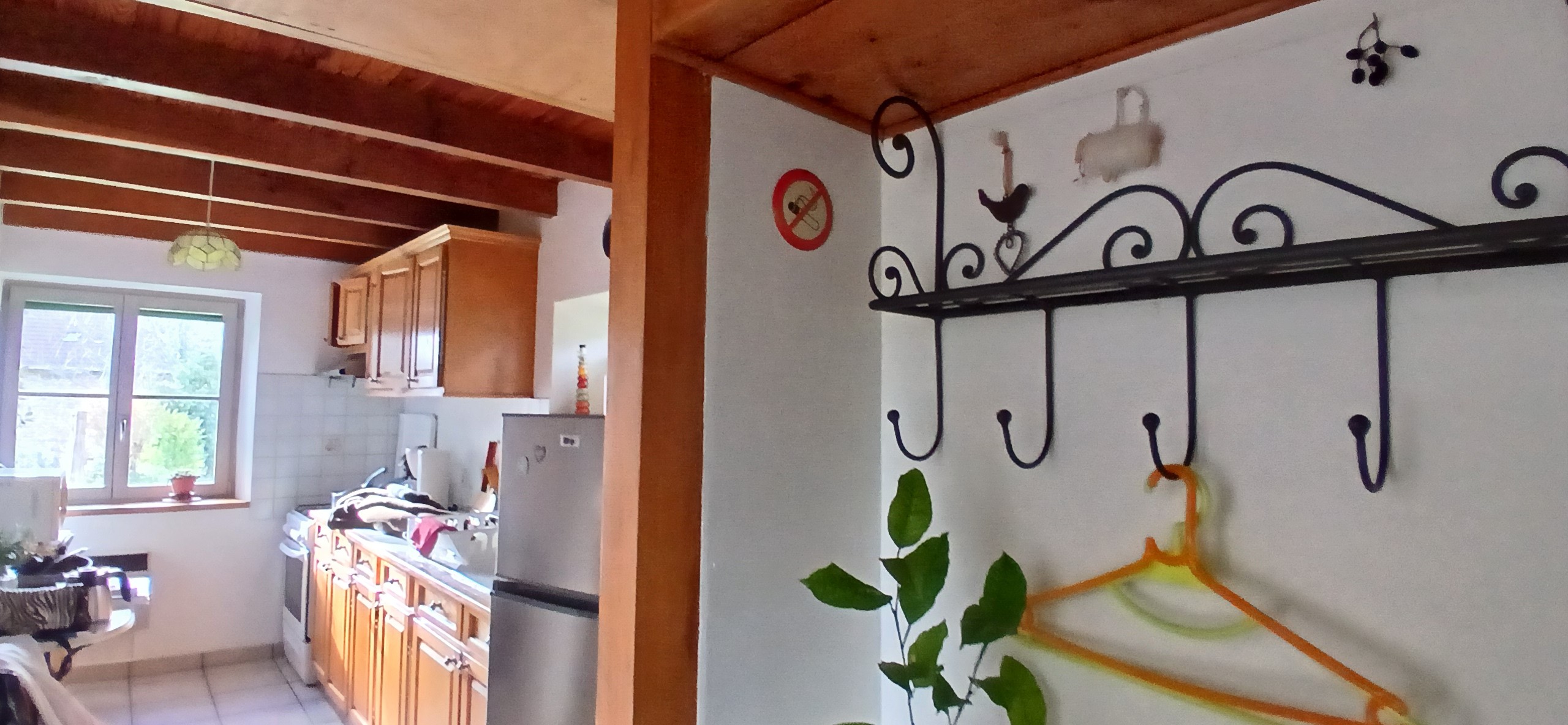 La Petite Maison, Faux  Mazuras : l'entrée