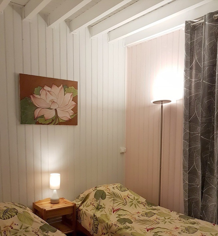 "Flora" : petite chambre 2 lits
