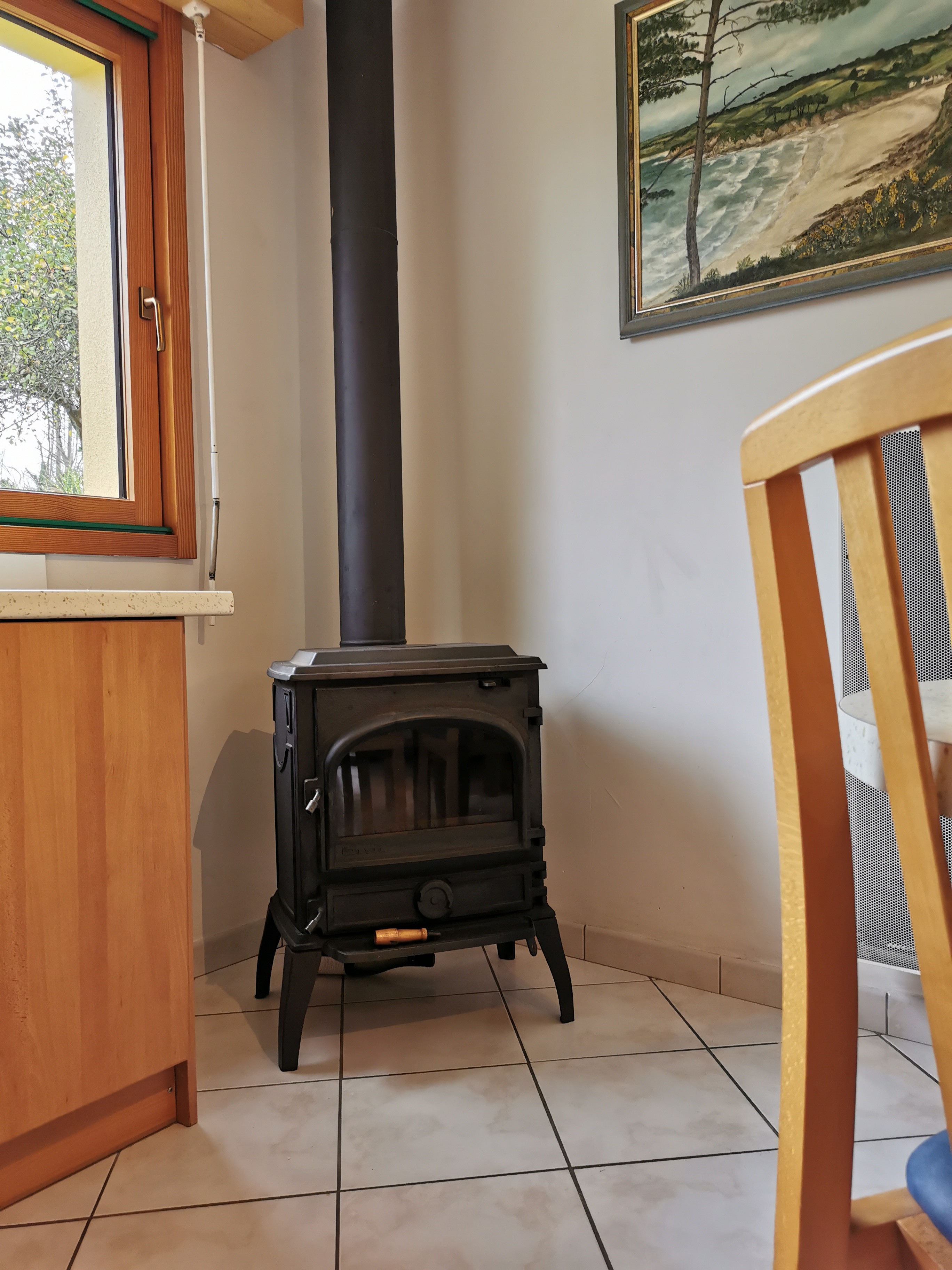 Poêle à bois dans le séjour