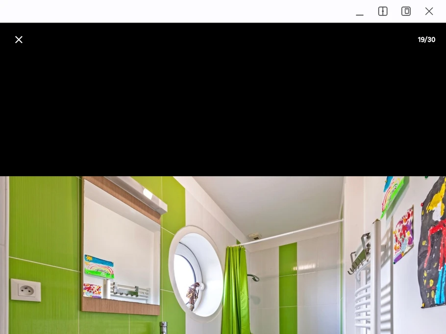 Salle d'eau  de la partie pièce à vivre