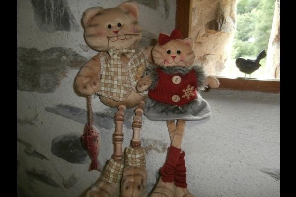 ils sont si câlins!  gîte de Trézagou St Céré LOT 46400